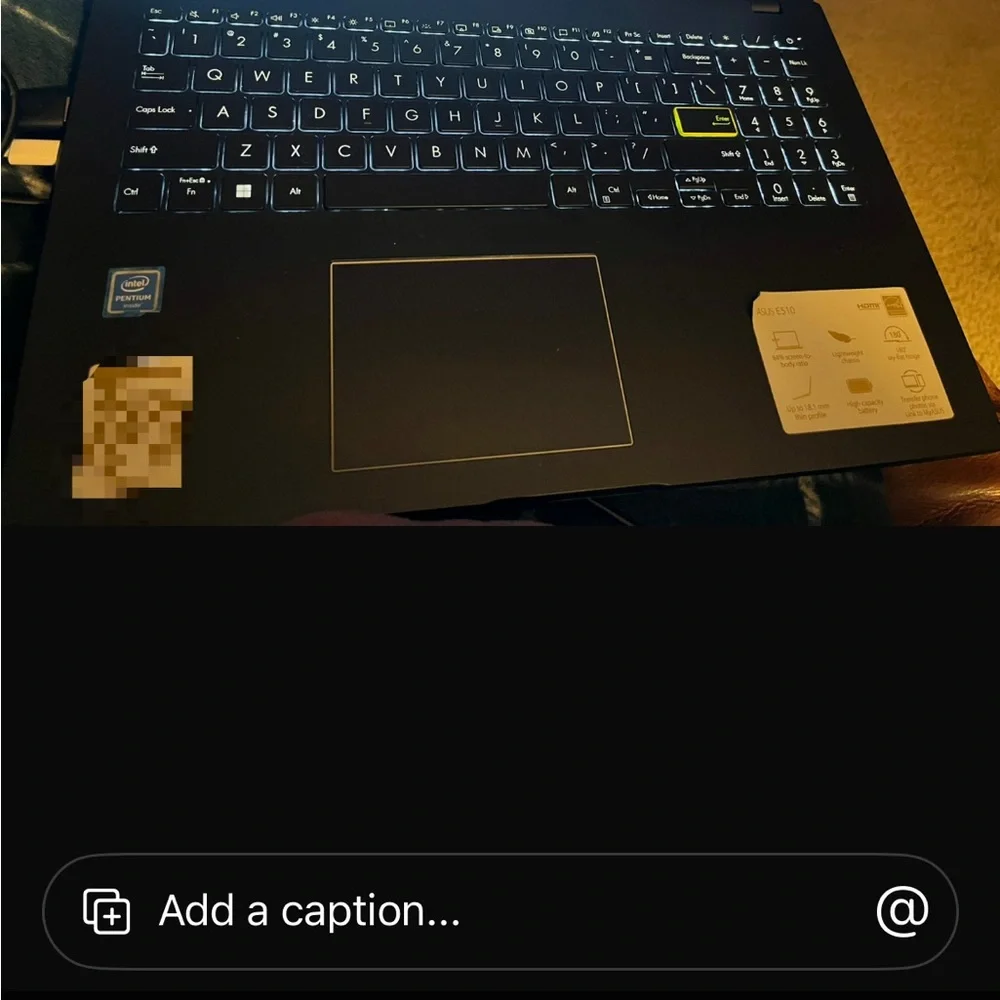 ASUS discover sleek